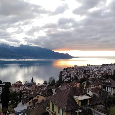 Panoramic View, Swiss Authenticity 1-9 Guests *